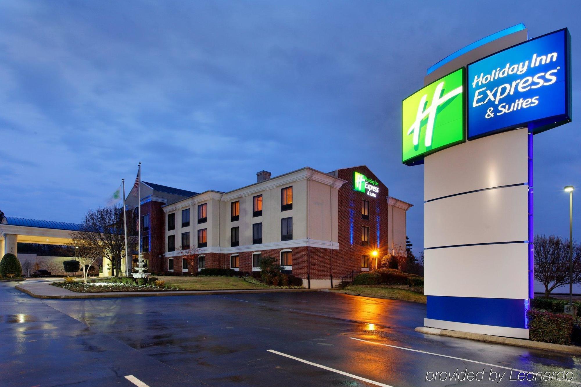 Holiday Inn Express North Tyler Exterior photo